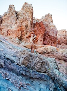 Phoenix-Cotner-Nude-4.thumb.jpg.141bc852ff5d380db3c1079f3d563d20.jpg