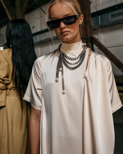 SS24-CopenhagenFashionWeek-Gestuz-Backstage-@tonyamatyu-20.thumb.jpg.1a96e1bc19cf607e6d18d06ca0649aaf.jpg