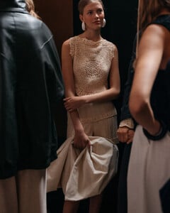 SS24-CopenhagenFashionWeek-TheGarment-Backstage-@tonyamatyu-29(1).thumb.jpg.f76f39e6e51a2abe8aa6c643793947d9.jpg