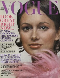 Stern_US_Vogue_October_15th_1970_Cover.thumb.jpg.b59493caf41f219595cfd97854851db0.jpg