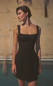 alexis-black-gineva-sculpted-mini-dress.jpg