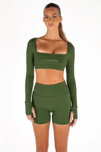 chichi_moss_green_front_4b0836b6-3c97-4bbb-b0ef-2dc523781fa5.thumb.webp.2458a208986322629f58068e86f60a09.webp