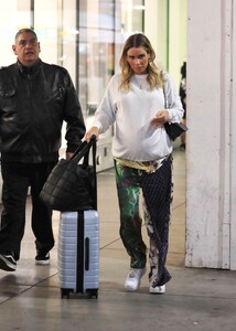 claire-holt-at-lax-in-la-08-21-2023-1.jpg