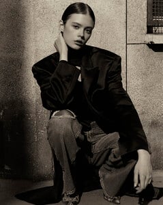 gallery_model_YUqvBG9gknjN.jpg