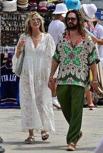 heidi-klum-and-tom-kaulitz-out-in-venice-06-23-2023-0.jpg