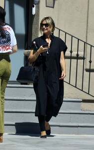 heidi-klum-leaves-a-fitting-in-beverly-hills-08-17-2023-1.jpg