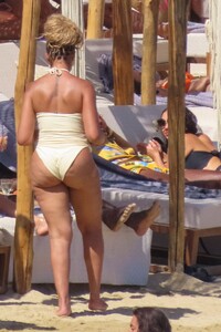 jordyn-woods-in-swimsuit-at-a-beach-in-mykonos-07-29-2023-2.jpg