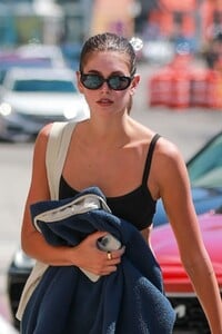 kaia-gerber-leaves-pilates-class-in-west-hollywood-08-25-2023-1.jpg