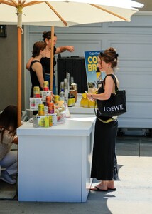 kaitlyn-dever-at-the-day-of-indulgence-party-in-los-angeles-08-13-2023-0.jpg
