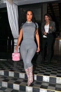 kim-kardashian-night-out-in-west-hollywood-08-14-2023-0.jpg