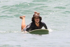 leighton-meester-solo-wave-riding-session-in-malibu-08-12-2023-10.jpg