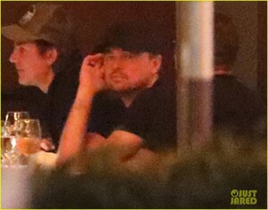 leo-dicaprio-night-out-lucas-haas-04.jpg