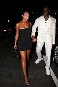 lori-harvey-and-damson-idris-on-a-date-night-at-giorgio-baldi-in-santa-monica-08-15-2023-6.jpg