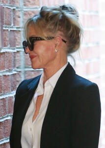 melanie-griffith-out-for-a-meeting-in-beverly-hills-05-18-2023-0.jpg