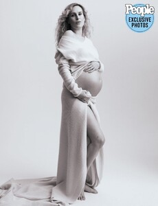 pregnant-rumer-willis-for-people-magazine-april-2023-0.jpg