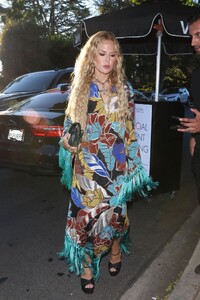 rachel-zoe-arrives-at-fundacion-tijuana-sin-hambre-charity-event-in-brentwood-08-26-2023-4.jpg