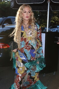 rachel-zoe-arrives-at-fundacion-tijuana-sin-hambre-charity-event-in-brentwood-08-26-2023-6.jpg