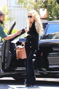 rachel-zoe-out-and-about-in-west-hollywood-05-12-2023-3.jpg