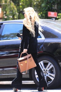 rachel-zoe-out-and-about-in-west-hollywood-05-12-2023-5.jpg