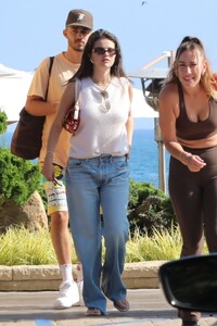 selena-gomez-leaves-nobu-in-malibu-08-07-2023-6.jpg