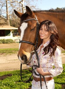 shannen-doherty-at-a-photoshoot-2007-4.jpg