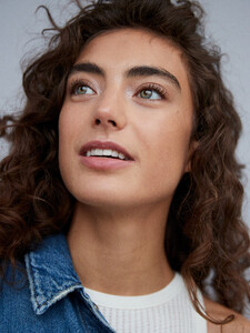 venessa-moe-20237939.thumb.jpg.81bfee61385f4920fee284351c953a5a.jpg