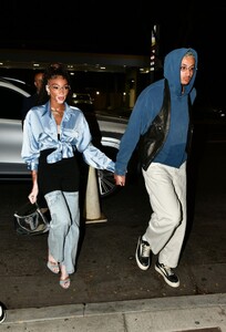 winnie-harlow-and-kyle-kuzma-arrives-at-dave-chapelle-s-show-at-delilah-in-west-hollywood-08-01-2023-4.jpg