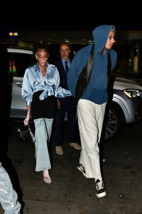 winnie-harlow-and-kyle-kuzma-arrives-at-dave-chapelle-s-show-at-delilah-in-west-hollywood-08-01-2023-5.jpg