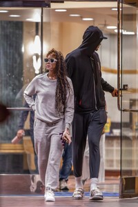 winnie-harlow-and-kyle-kuzma-on-a-date-night-in-calabasas-07-31-2023-2.jpg