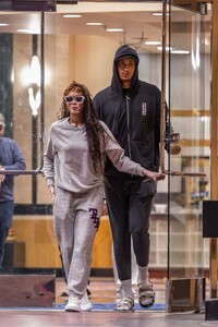 winnie-harlow-and-kyle-kuzma-on-a-date-night-in-calabasas-07-31-2023-6.jpg