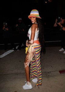 winnie-harlow-night-out-in-los-angeles-08-15-2023-2.jpg