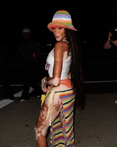 winnie-harlow-night-out-in-los-angeles-08-15-2023-3.jpg