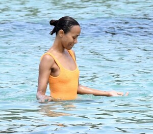 zoe-saldana-in-swimsuit-at-a-yacht-in-sardinia-07-23-2023-2.jpg