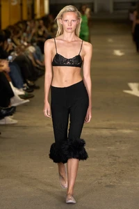 00021-supriya-lele-spring-2024-ready-to-wear-credit-gorunway.webp