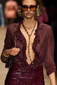 00080-tom-ford-spring-2024-ready-to-wear-credit-detail-gorunway.thumb.webp.12be60f72634e3b69b2717f02be766c0.webp
