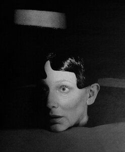 011.jpg