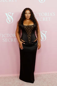 Victoria's Secret Celebrates The Tour '23 [25].png