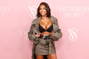 Victoria's Secret Celebrates The Tour '23 [35].png