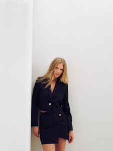 Toni Garrn co-created by ABOUT YOU_Campaign Shots_16.jpg