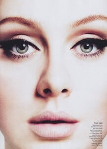 1563441922_Mert__Marcus_US_Vogue_March_2012_08.thumb.jpg.df65182c8e503fa2ce260d4cb6fdf7fa.jpg