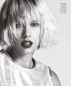 1893019006_TS_Mert__Marcus_US_Vogue_May_2016_09.thumb.jpg.0910909e3c99b0a5d4c82aed574508bd.jpg