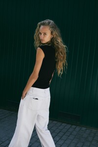 3641820800_2_2_1.jpg