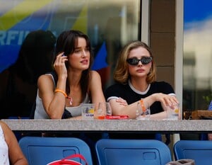 378801804_chloe-10.jpg