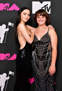 380698831_1677017860-2023-mtv-video-music-awards-executive-arrivals.jpg