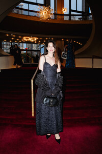 383756140_anne-3.jpg