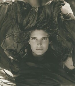 422094128_Stephanie_Seymour(192).thumb.jpg.3d4d437abb1087eb57bcc75973fe2717.jpg