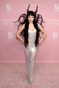 451476183_VictoriasSecretCelebratesTheTour23131.png