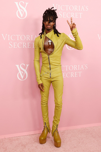 Victoria's Secret Celebrates The Tour '23 [9].png