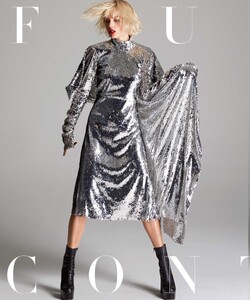 982258505_TS_Mert__Marcus_US_Vogue_May_2016_01.thumb.jpg.09cd654777675c89d07dbf6e0e18ca7f.jpg