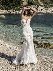 Abiti-da-sposa-Alessandro-Angelozzi-Atelier-sposa-Roma-Milano-Pesca-26.jpg